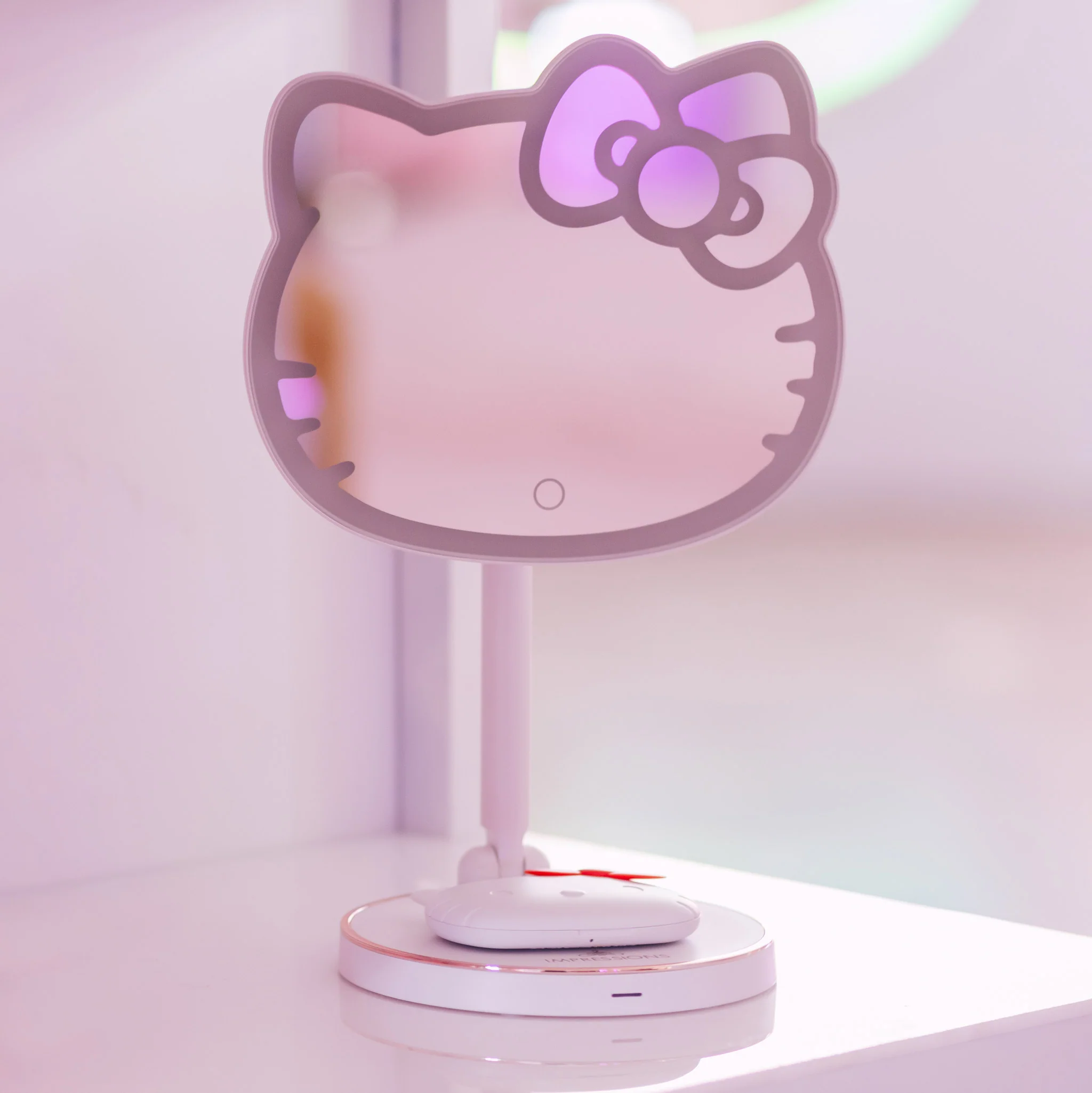 Hello Kitty LED Rechargeable Makeup Mirror + Wireless Compact Bundle - Image 2