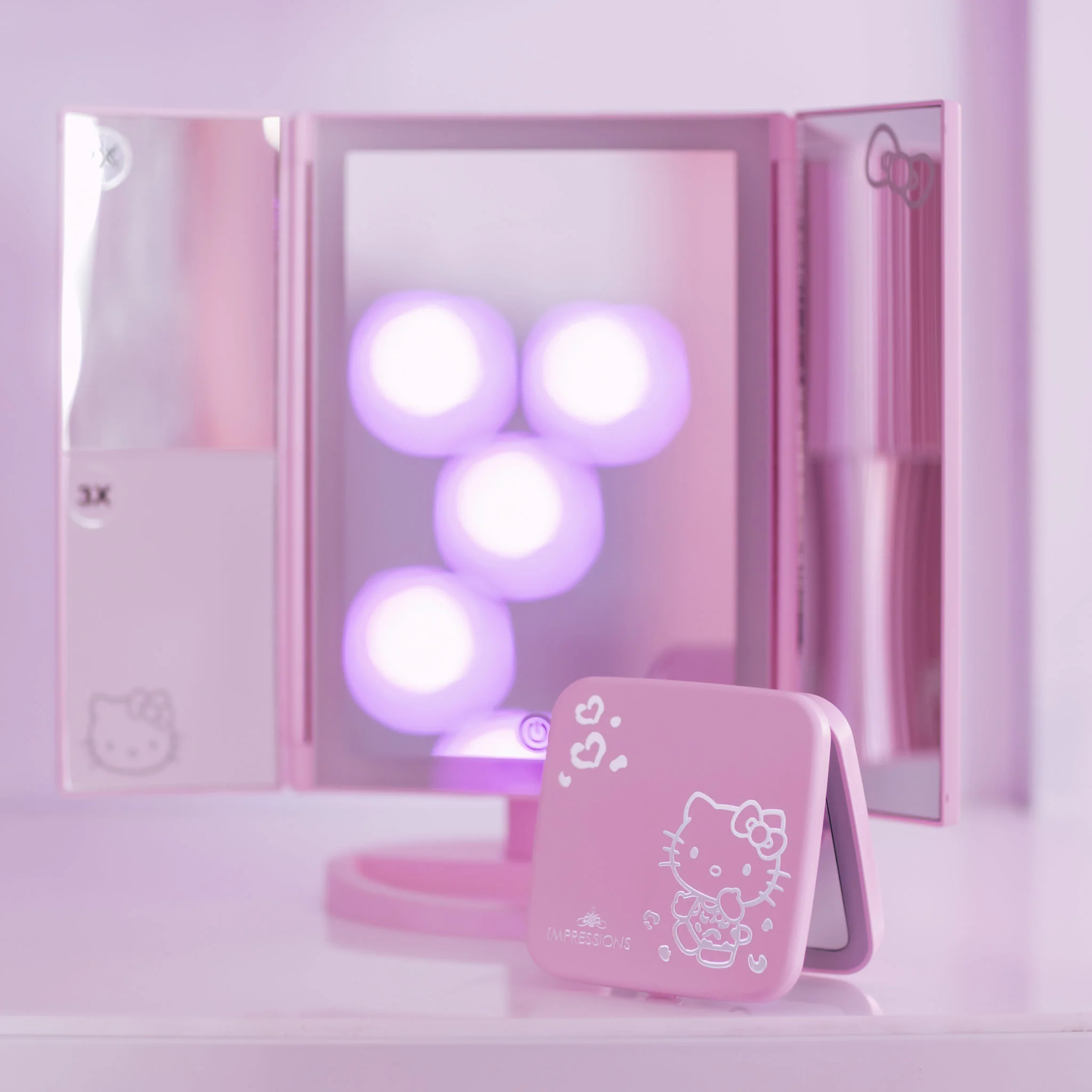 Hello Kitty® Supercute Trifold + Compact Bundle - Image 5