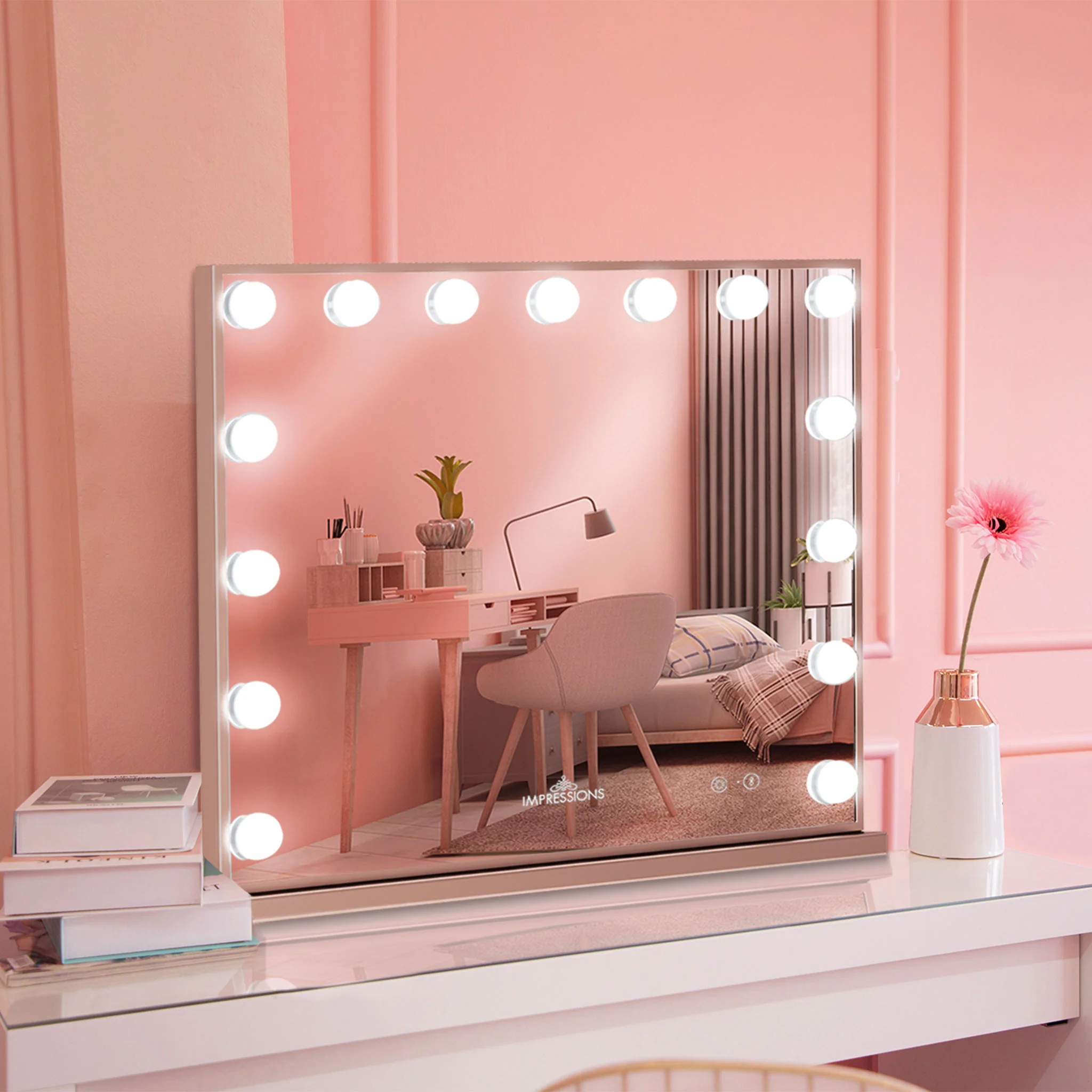 Hollywood Aurora Makeup Mirror - Image 4