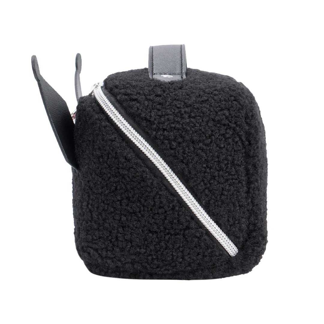 Kuromi™ Unfold Travel Bag - Image 4