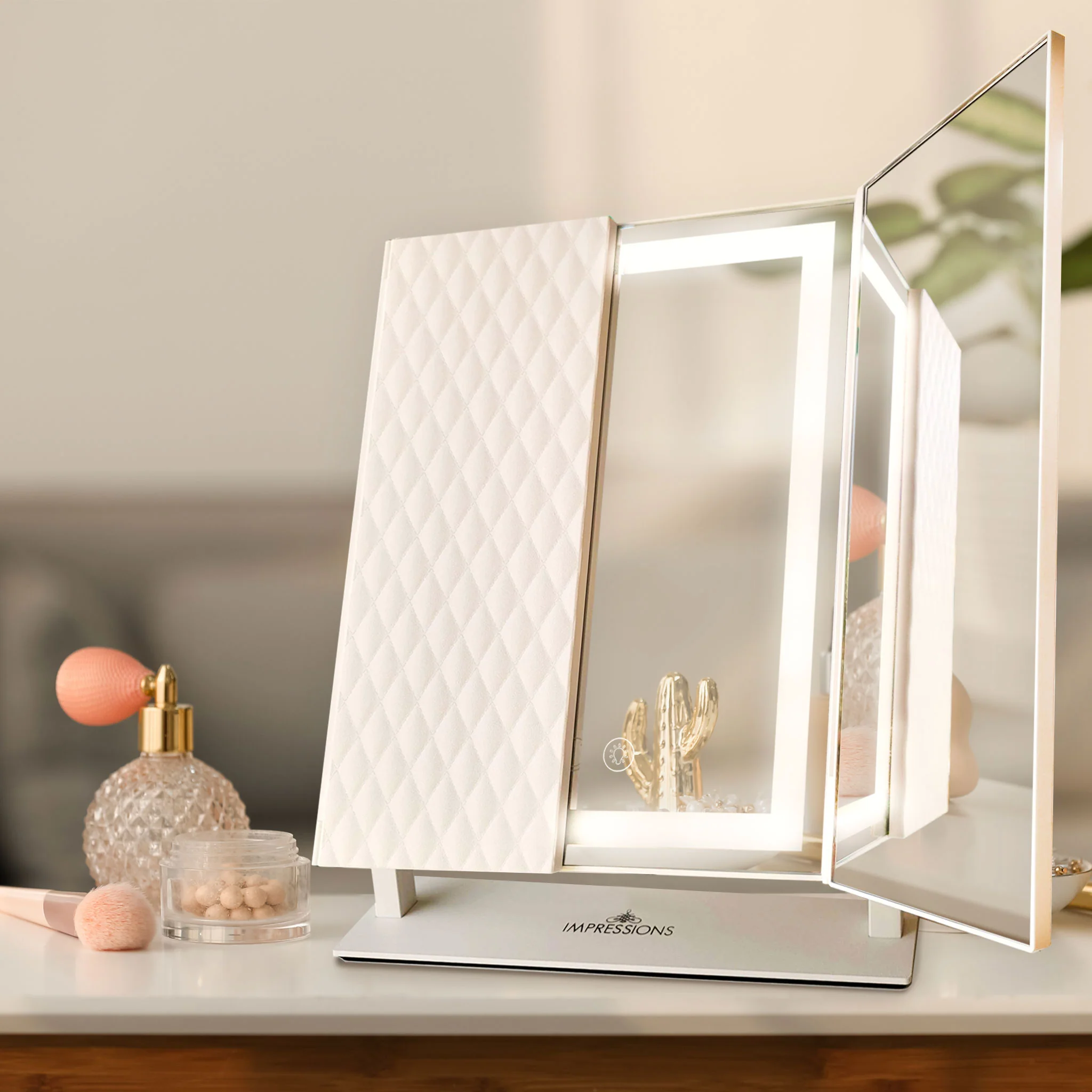 Luxury Trifold LED Tri-Tone Makeup Mirror - Image 6