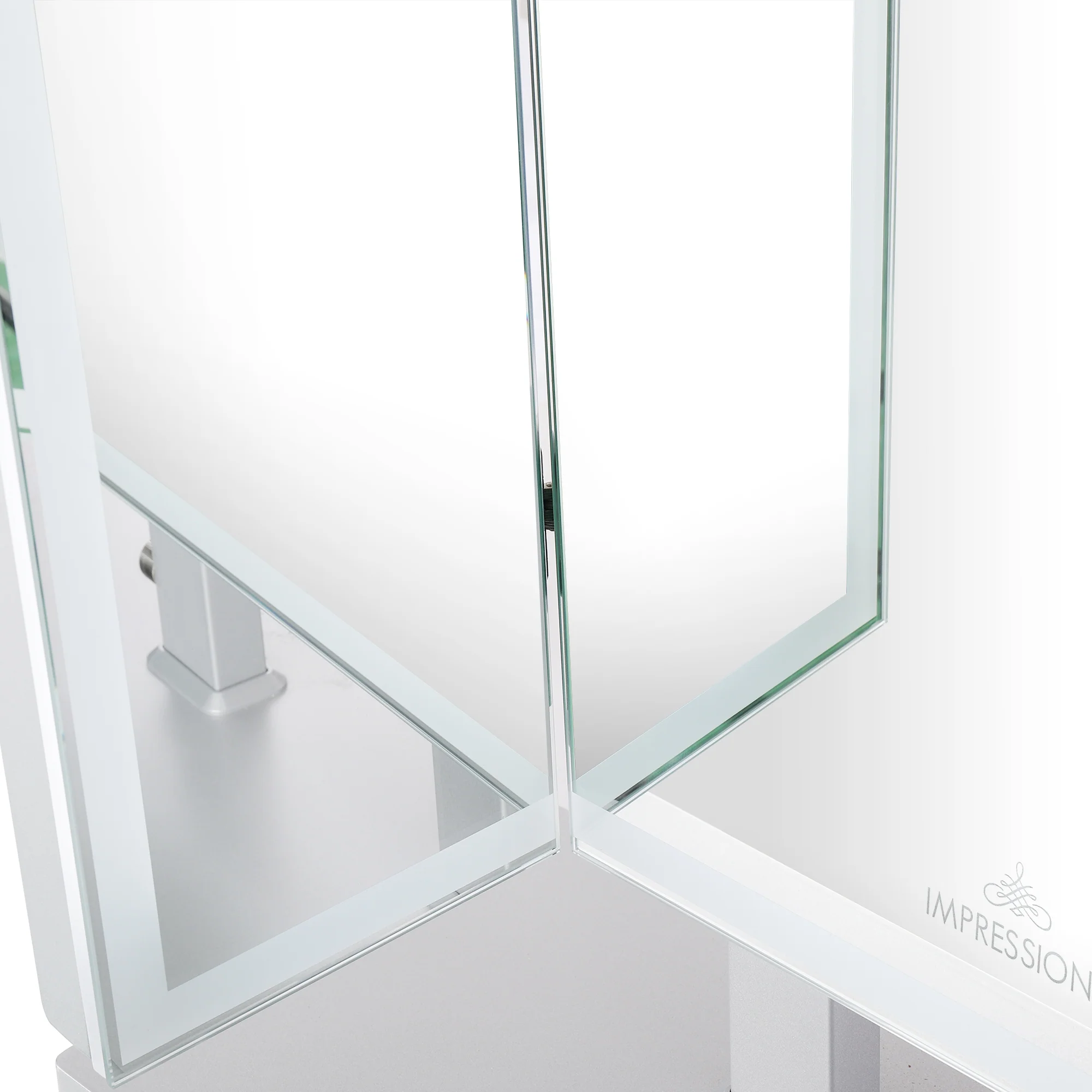 Trifecta Plus Vanity Mirror - Image 6